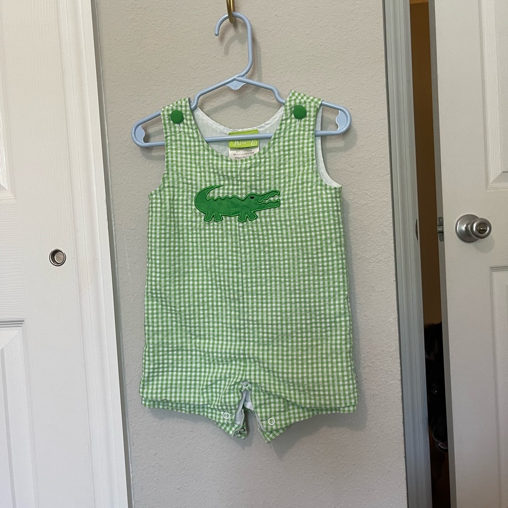 Alligator Jon Jon size 12m classic whimsy